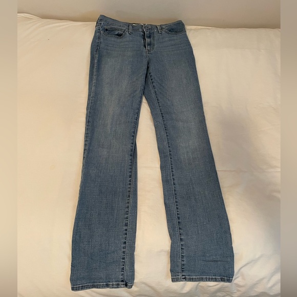 Levi Slimming Straight Blue Jeans - Picture 4 of 5